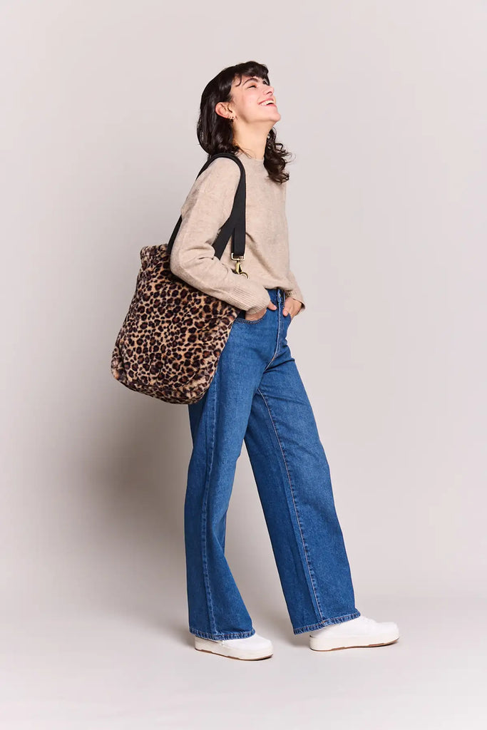 Sac cabas vertical tote bag Paul fausse fourrure léopard femme