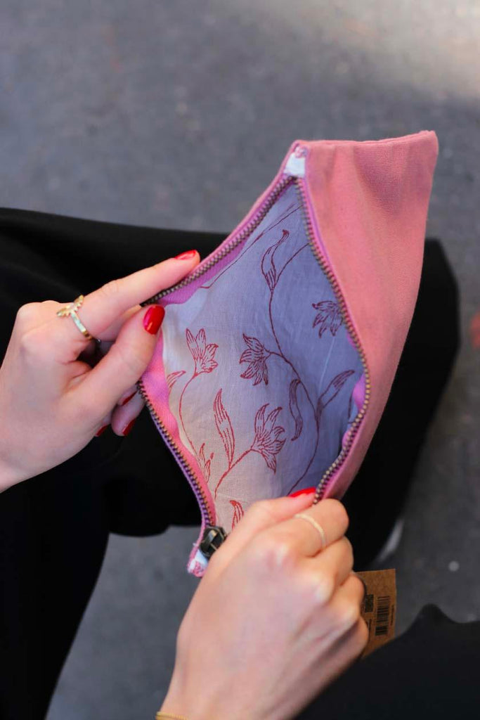 Pochette Ema Rose blush Hindbag2
